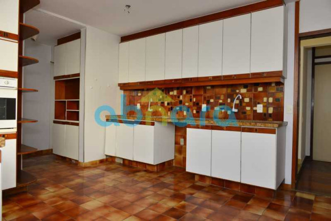 Imagem Apartamento com 3 Quartos à Venda, 200 m² em Copacabana - Rio De Janeiro Imagem Apartamento com 3 Quartos à Venda, 200 m² em Copacabana - Rio De Janeiro
