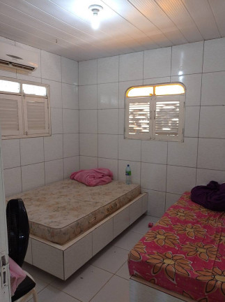 Imagem Casa com 1 Quarto à Venda, em Lucena Imagem Casa com 1 Quarto à Venda, em Lucena