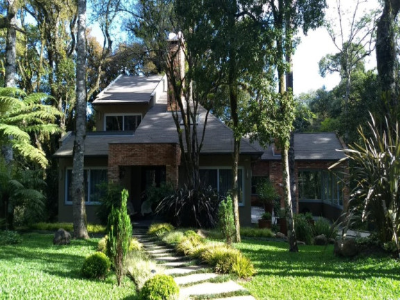 Imóvel com 3 Quartos à Venda, 382 m² em Centro - Gramado