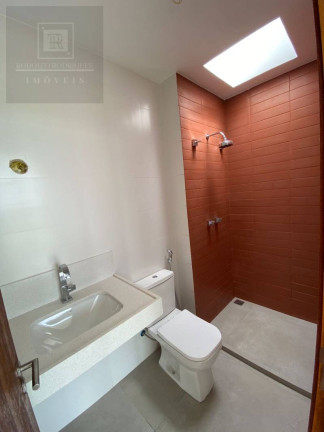 Imagem Casa de Condomínio com 4 Quartos à Venda, 257 m² em Cidade Alpha - Eusébio