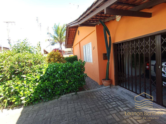 Imagem Casa com 3 Quartos à Venda, 822 m² em Centro - Balneário Barra Do Sul Imagem Casa com 3 Quartos à Venda, 822 m² em Centro - Balneário Barra Do Sul