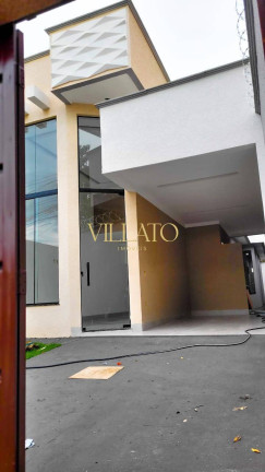 Imagem Casa com 3 Quartos à Venda, 189 m² em Setor Garavelo - Goiânia Imagem Casa com 3 Quartos à Venda, 189 m² em Setor Garavelo - Goiânia