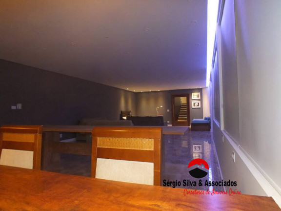 Imagem Casa com 3 Quartos à Venda, 1 m² em Alto Do Boa Vista - Campos Do Jordão