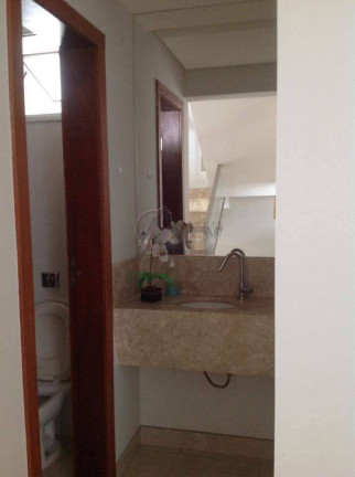Imagem Casa com 4 Quartos à Venda, em Ibituruna - Montes Claros Imagem Casa com 4 Quartos à Venda, em Ibituruna - Montes Claros