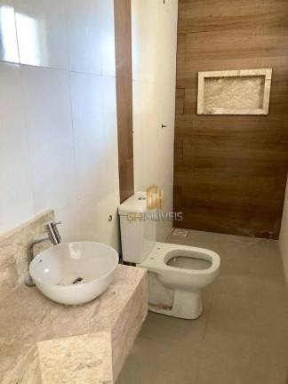 Imagem Sobrado com 4 Quartos à Venda, 175 m² em Capuava - Goiânia