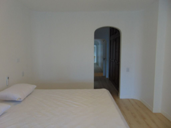Imagem Apartamento com 3 Quartos à Venda, 176 m² em Pitangueiras - Guarujá Imagem Apartamento com 3 Quartos à Venda, 176 m² em Pitangueiras - Guarujá