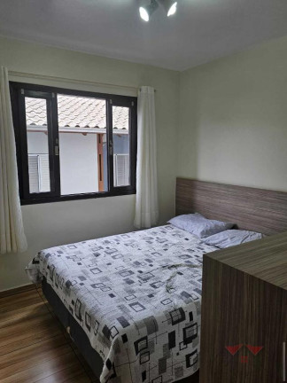 Imagem Sobrado com 3 Quartos à Venda, 204 m² em Centro - Barra Velha