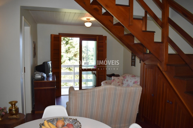 Imagem Imóvel com 1 Quarto à Venda, 60 m² em Região Do Alto Do Capivari - Campos Do Jordão