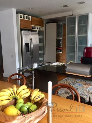 Imagem Apartamento com 4 Quartos à Venda, 430 m² em Agronômica - Florianópolis Imagem Apartamento com 4 Quartos à Venda, 430 m² em Agronômica - Florianópolis