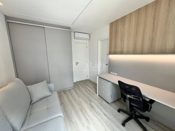 Imagem Apartamento com 4 Quartos à Venda, 142 m² em Centro - Balneário Camboriú Imagem Apartamento com 4 Quartos à Venda, 142 m² em Centro - Balneário Camboriú