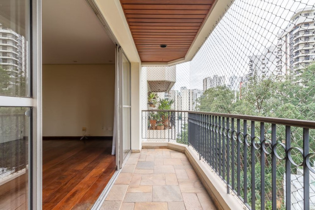 Imagem Imóvel com 3 Quartos à Venda,  em Vila Andrade - São Paulo