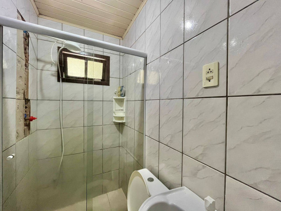 Imagem Casa com 4 Quartos à Venda, 172 m² em Centro - Balneário Barra Do Sul Imagem Casa com 4 Quartos à Venda, 172 m² em Centro - Balneário Barra Do Sul