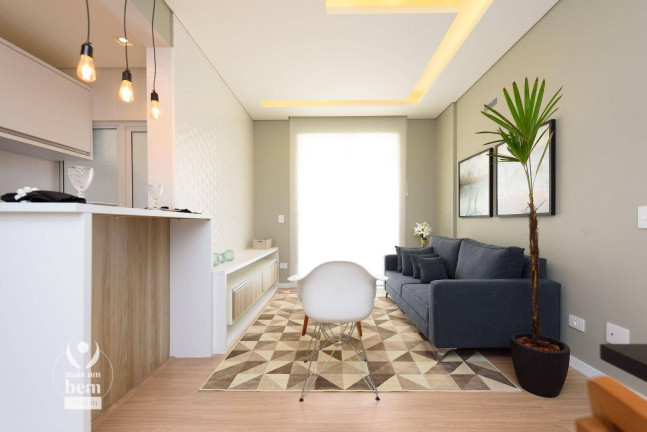 Imagem Apartamento com 3 Quartos à Venda, 77 m² em Mercês - Curitiba
