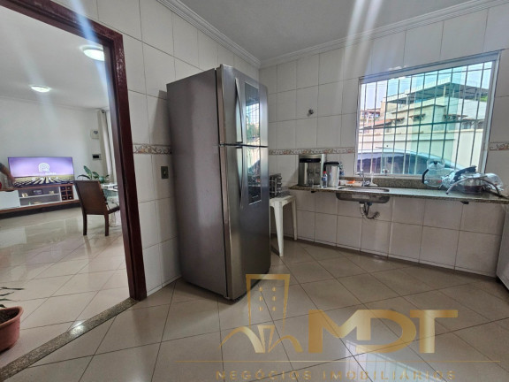 Imagem Casa com 3 Quartos à Venda, 140 m² em Santa Mônica - Belo Horizonte Imagem Casa com 3 Quartos à Venda, 140 m² em Santa Mônica - Belo Horizonte