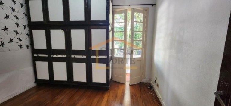 Imagem Sobrado com 3 Quartos à Venda, 245 m² em água Fria - São Paulo