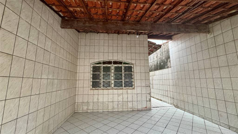 Imagem Casa com 2 Quartos à Venda, 127 m² em Maracanã - Praia Grande Imagem Casa com 2 Quartos à Venda, 127 m² em Maracanã - Praia Grande