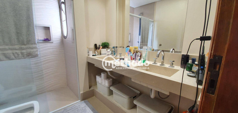 Imagem Apartamento com 3 Quartos à Venda, 155 m² em Centro - Campinas