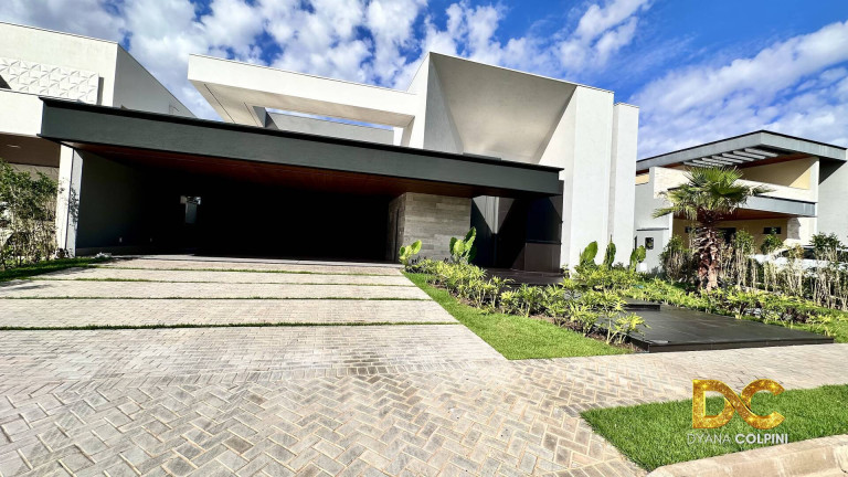 Casa de Condomínio com 4 Quartos à Venda, 400 m² em Morada Dos Nobres - Cuiabá