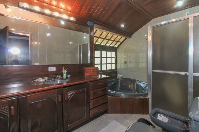 Imagem Casa com 4 Quartos à Venda, 200 m² em Vila Nova - Porto Alegre