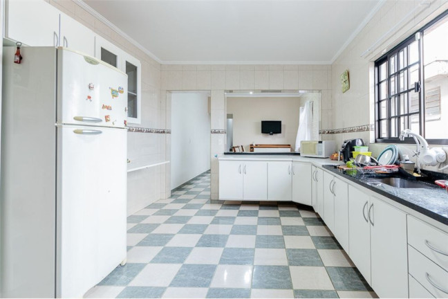 Imagem Casa com 3 Quartos à Venda,  em Vila Carmosina - São Paulo