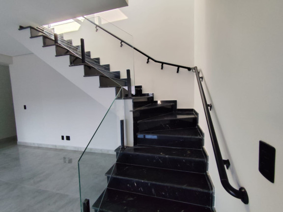 Imagem Casa com 3 Quartos à Venda, 290 m² em Boqueirão - Santos