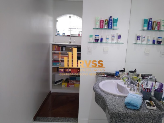 Imagem Sobrado com 3 Quartos à Venda, em Jardim Las Vegas - Santo André Imagem Sobrado com 3 Quartos à Venda, em Jardim Las Vegas - Santo André