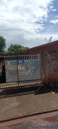 Casa com 2 Quartos à Venda,  em Centro - Guaiçara