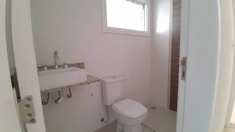Imagem Casa com 2 Quartos à Venda, 125 m² em Vila Dos Comerciários 2 - Taubaté Imagem Casa com 2 Quartos à Venda, 125 m² em Vila Dos Comerciários 2 - Taubaté