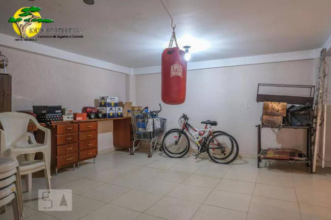 Imagem Sobrado com 4 Quartos à Venda, 225 m² em Vila Roque - São Paulo