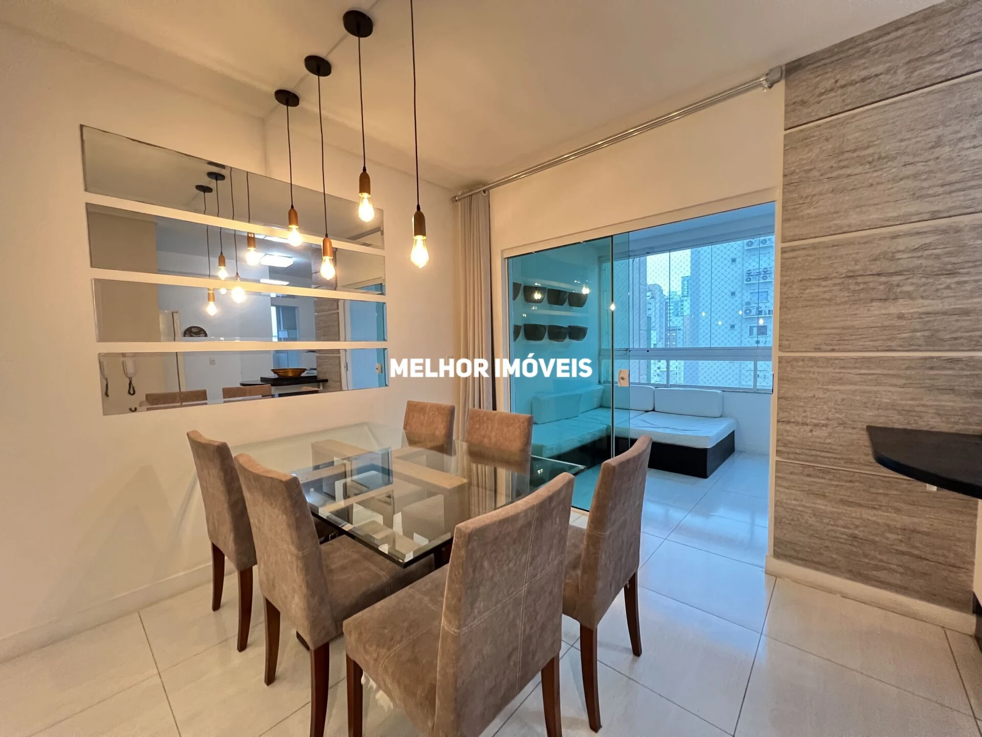 Imagem Apartamento com 2 Quartos à Venda, 100 m² em Centro - Balneário Camboriú Imagem Apartamento com 2 Quartos à Venda, 100 m² em Centro - Balneário Camboriú