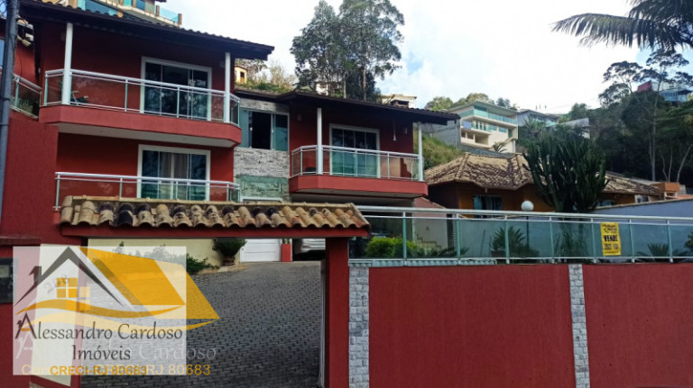 Imagem Casa com 4 Quartos à Venda, 500 m² em Parque Santa Elisa - Nova Friburgo