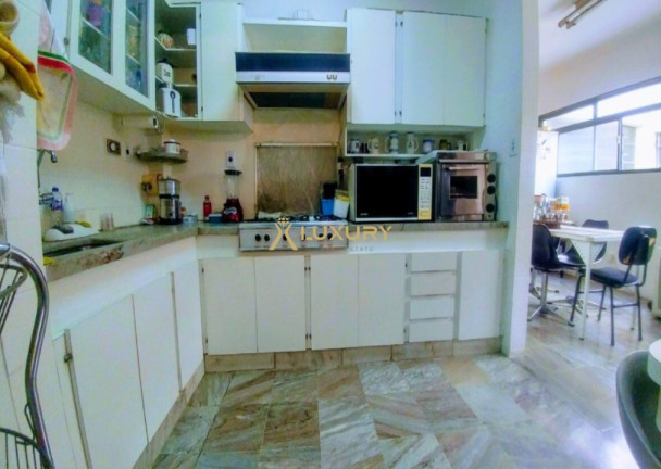 Imagem Imóvel com 3 Quartos à Venda, 198 m² em Alto Barroca - Belo Horizonte