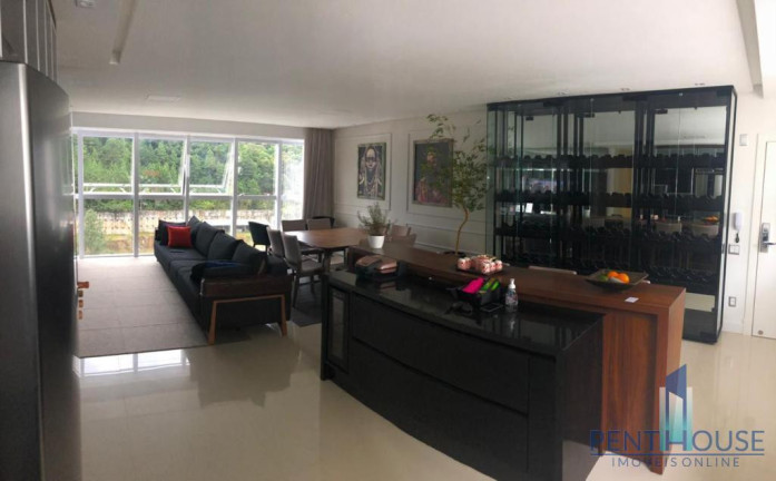 Imagem Apartamento com 4 Quartos à Venda, 149 m² em Pioneiros - Balneário Camboriú Imagem Apartamento com 4 Quartos à Venda, 149 m² em Pioneiros - Balneário Camboriú
