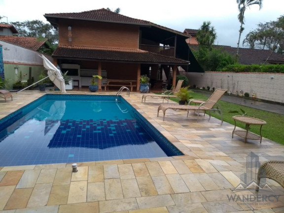 Casa com 4 Quartos à Venda, 450 m² em Acaraú - Ubatuba