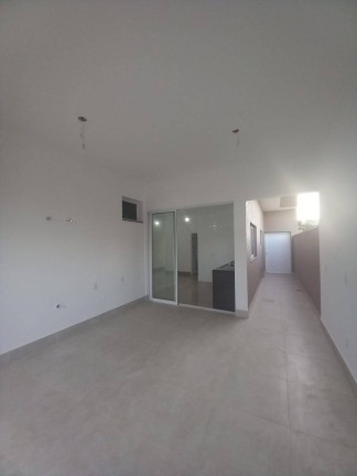 Imagem Casa com 3 Quartos à Venda, 300 m² em Piracangaguá - Taubaté Imagem Casa com 3 Quartos à Venda, 300 m² em Piracangaguá - Taubaté