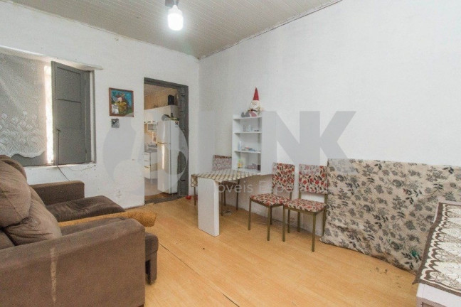 Imagem Casa com 1 Quarto à Venda, 100 m² em Bom Fim - Porto Alegre Imagem Casa com 1 Quarto à Venda, 100 m² em Bom Fim - Porto Alegre