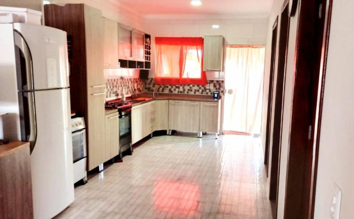 Imagem Casa com 3 Quartos à Venda, 182 m² em São João Do Rio Vermelho - Florianópolis
