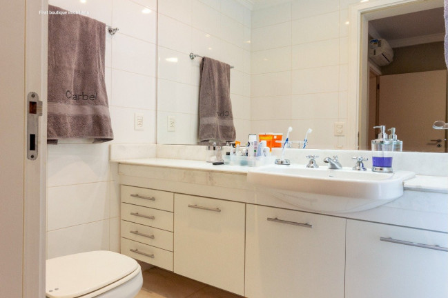 Imagem Apartamento com 3 Quartos à Venda, em Moema índios - São Paulo Imagem Apartamento com 3 Quartos à Venda, em Moema índios - São Paulo