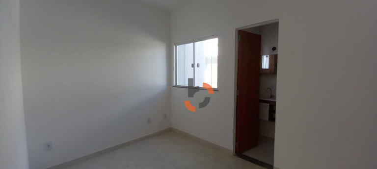 Imagem Casa com 2 Quartos à Venda, 87 m² em Comendador Soares - Nova Iguaçu