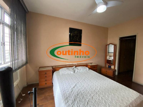 Imagem Apartamento com 3 Quartos à Venda, 146 m² em Tijuca - Rio De Janeiro Imagem Apartamento com 3 Quartos à Venda, 146 m² em Tijuca - Rio De Janeiro