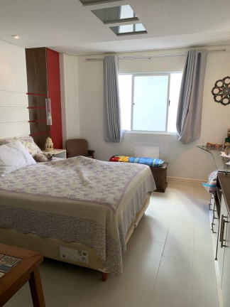 Imagem Apartamento com 3 Quartos à Venda, 151 m² em Centro - Balneário Camboriú Imagem Apartamento com 3 Quartos à Venda, 151 m² em Centro - Balneário Camboriú