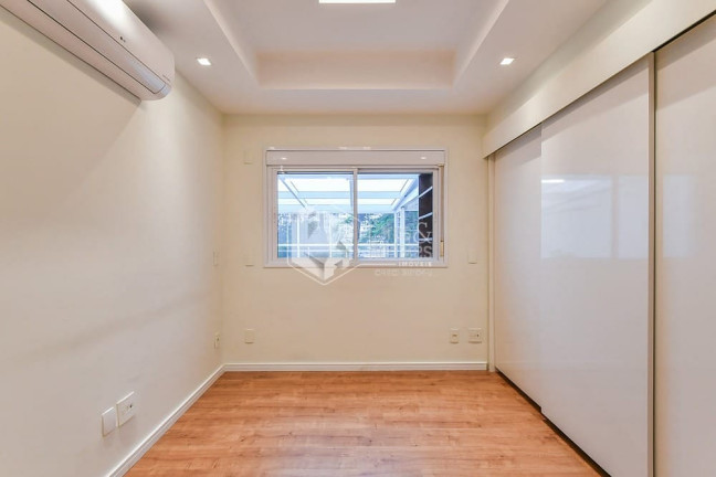 Imagem Apartamento com 1 Quarto à Venda, 126 m² em Jardim Das Acácias - São Paulo
