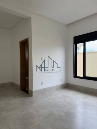 Imagem Casa com 3 Quartos à Venda,  em Residencial Parqville Jacarandá - Aparecida De Goiânia