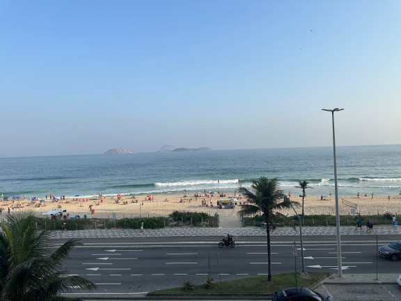 Imagem Imóvel com 4 Quartos à Venda, 215 m² em Ipanema - Rio De Janeiro Imagem Imóvel com 4 Quartos à Venda, 215 m² em Ipanema - Rio De Janeiro