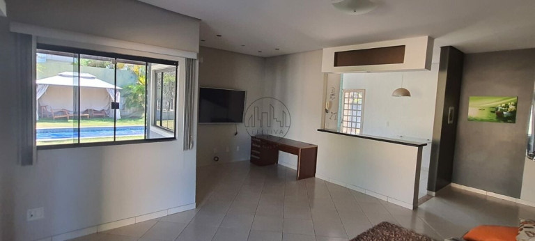 Imagem Casa com 4 Quartos à Venda, 250 m² em Setor Habitacional Arniqueira (águas Claras) - Brasília Imagem Casa com 4 Quartos à Venda, 250 m² em Setor Habitacional Arniqueira (águas Claras) - Brasília