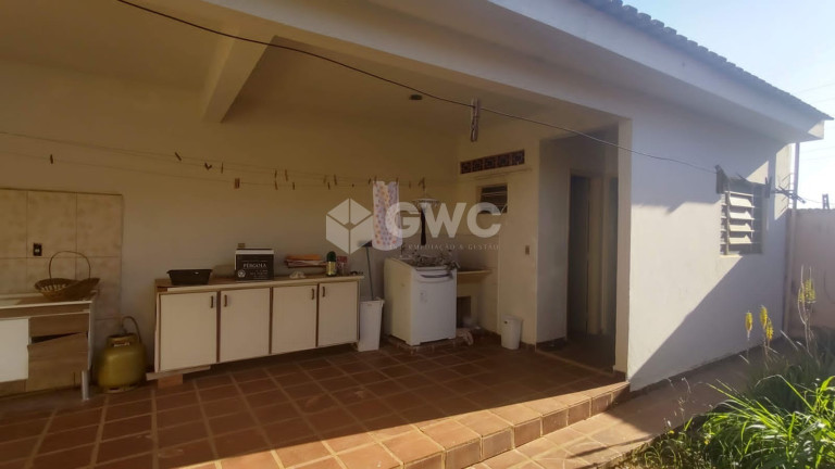 Imagem Imóvel com 3 Quartos à Venda,  em Jardim Itaipu - Marília