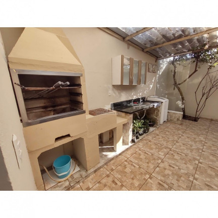Imagem Casa com 2 Quartos à Venda,  em Santa Regina - Camboriú