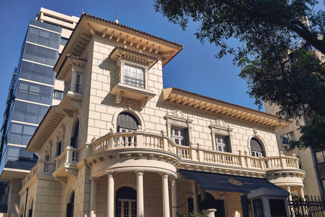 Apartamento com 2 Quartos à Venda, 85 m² em Moinhos De Vento - Porto Alegre
