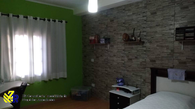 Imagem Sobrado com 3 Quartos à Venda, 300 m² em Jardim Piqueroby - São Paulo