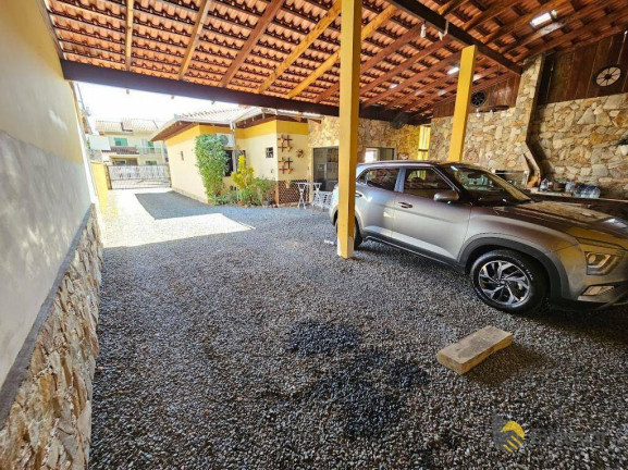 Imagem Casa com 3 Quartos à Venda, 240 m² em água Verde - Blumenau Imagem Casa com 3 Quartos à Venda, 240 m² em água Verde - Blumenau